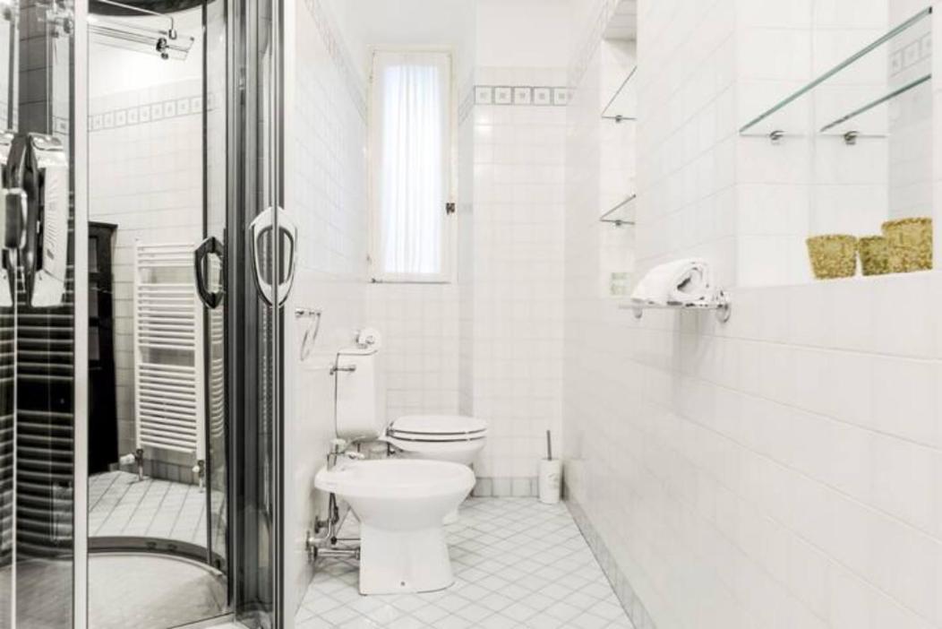 Pagano & Cenacolo Bright Apartment Милано Екстериор снимка