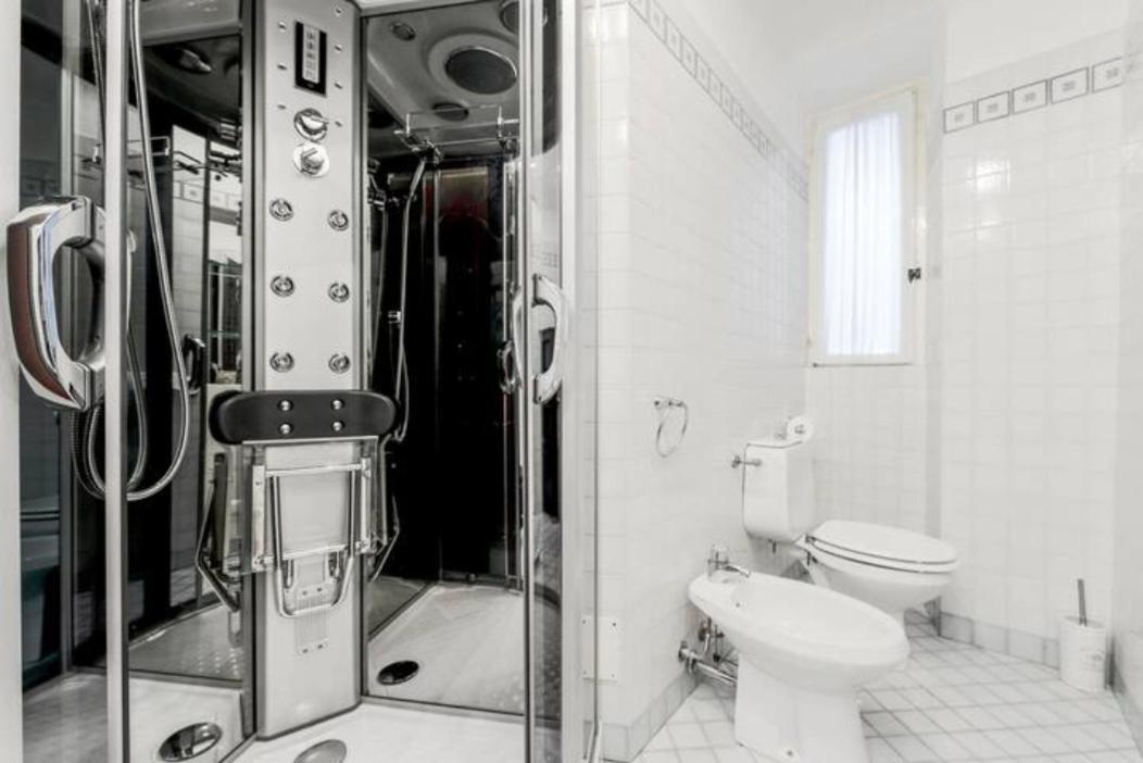 Pagano & Cenacolo Bright Apartment Милано Екстериор снимка